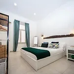 דירה The Cupoletta House Historic נאפולי